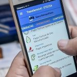 The "Transfermóvil" app in use: Cuba is getting serious about switching to digital payment channels